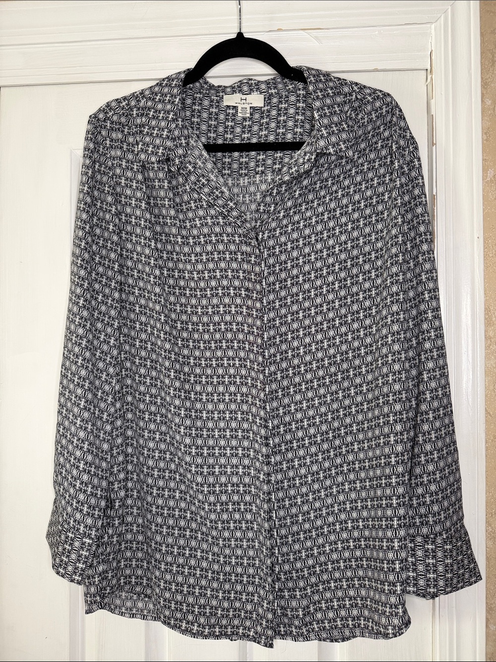 H by Halston Black & White Textured Button-Down Shirt